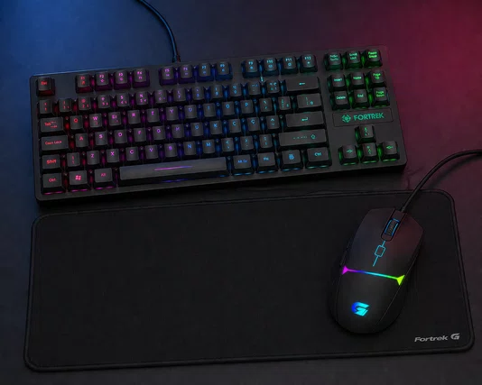 Kit Gamer: Teclado Fortrek Fearless 80 TKL, Mouse Crusader RGB, Mousepad Speed MPG104